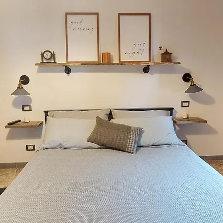 ゲストハウス La Casa Di Angela